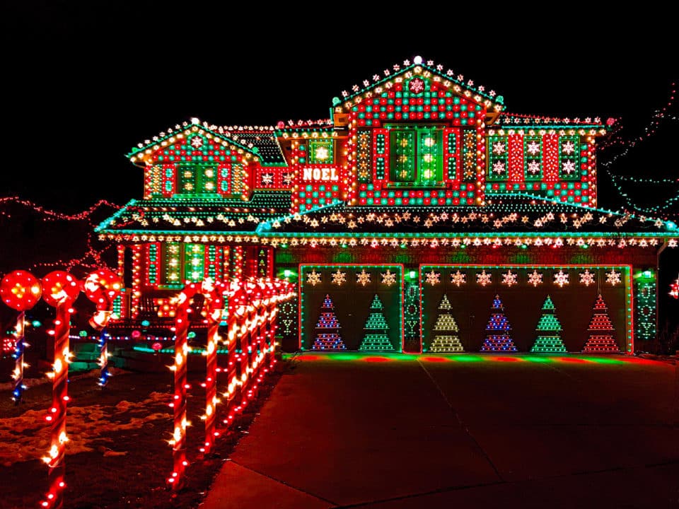 Bellevue, WA Christmas Lighting Services